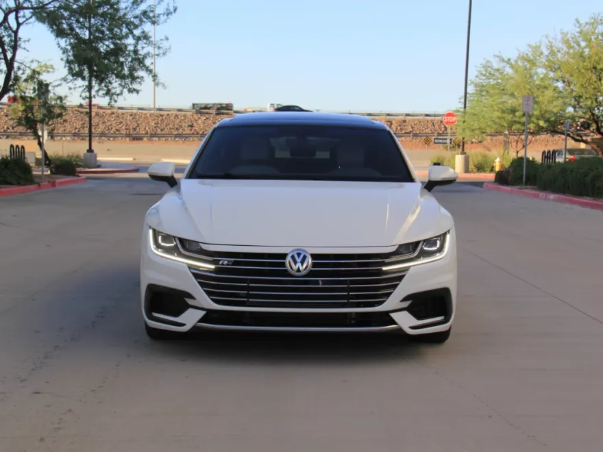 2020 Volkswagen Arteon SEL R-Line photo 1