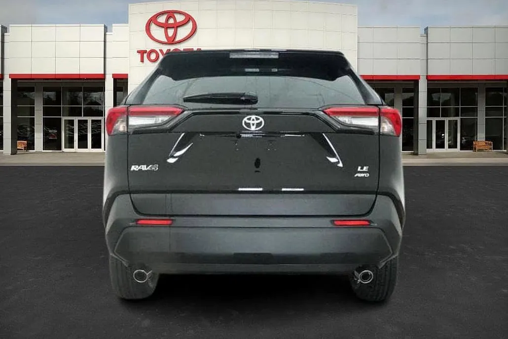 2025 Toyota RAV4 LE photo 1