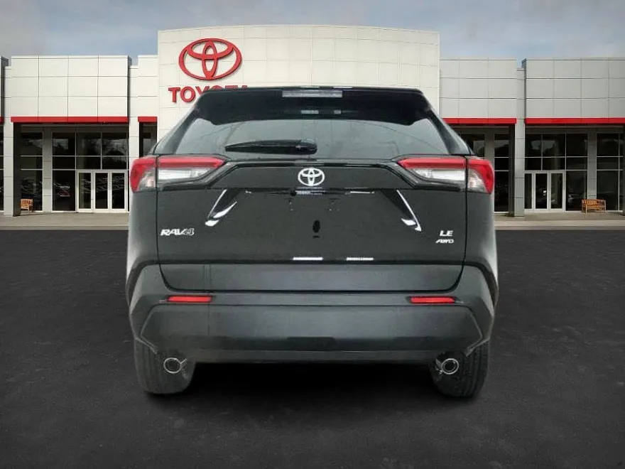 2025 Toyota RAV4 LE photo 1