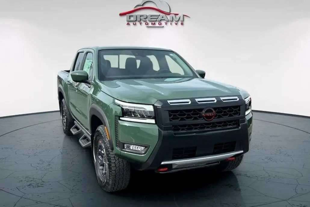 2025 Nissan Frontier PRO-4X photo 1