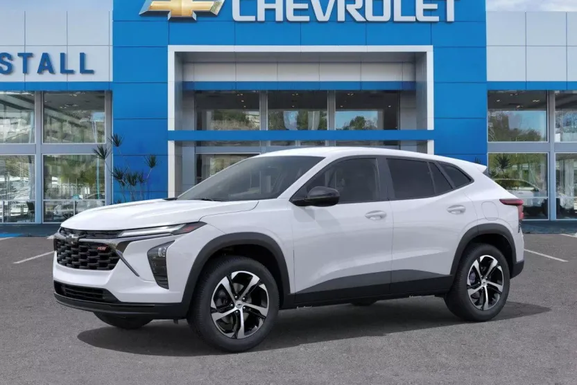 2025 Chevrolet Trax photo 1