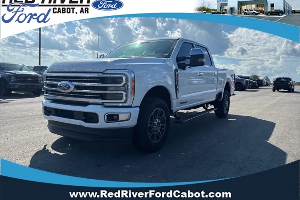 2025 Ford F-250 Platinum photo 1