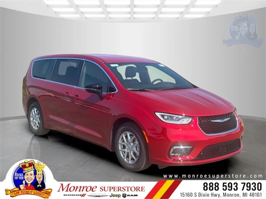 2026 Chrysler Pacifica photo 1