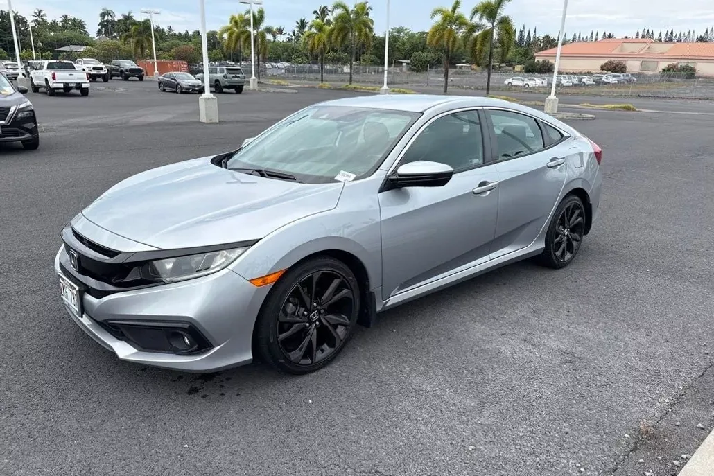2020 Honda Civic Sport photo 1