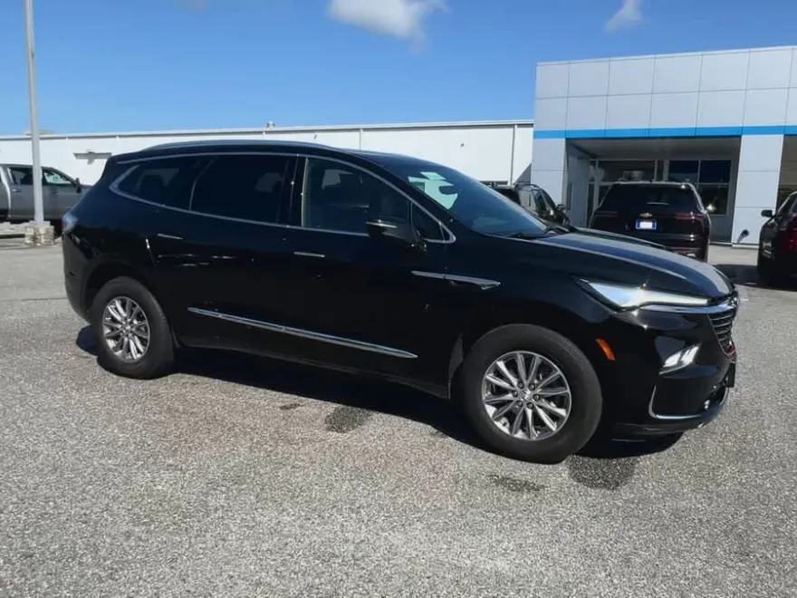 2024 Buick Enclave Premium photo 1