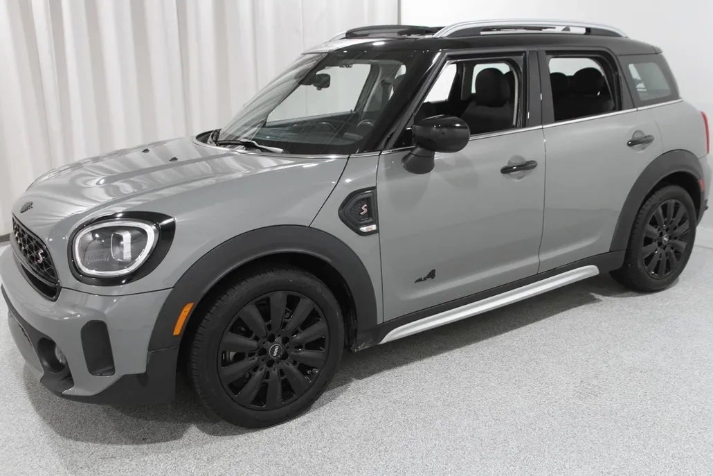 2023 Mini Countryman ALL4 Signature photo 1