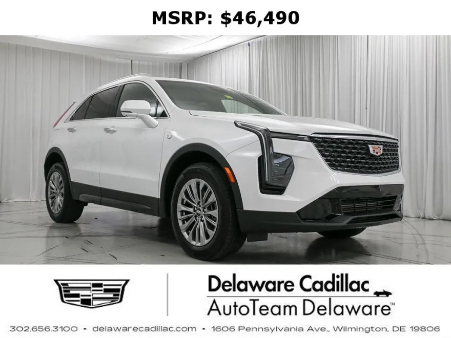 2025 Cadillac XT4 Premium Luxury photo 1
