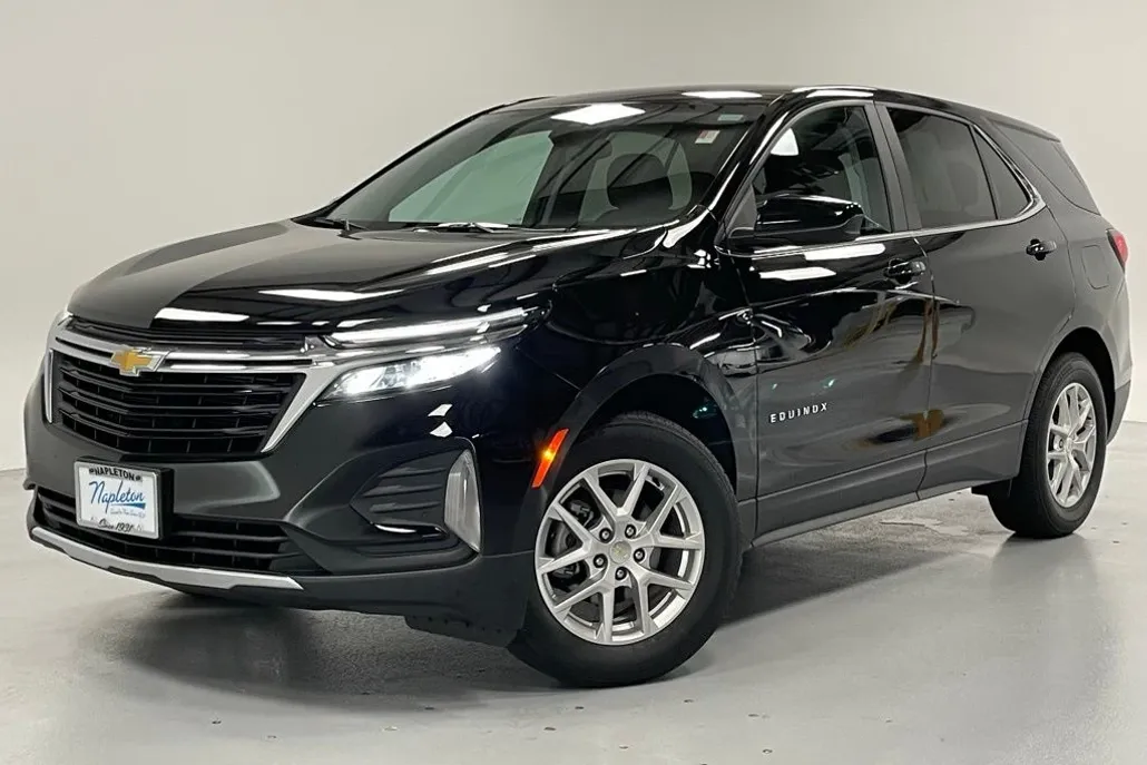 2023 Chevrolet Equinox photo 1