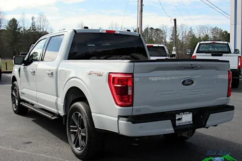 2023 Ford F-150 XLT photo 3