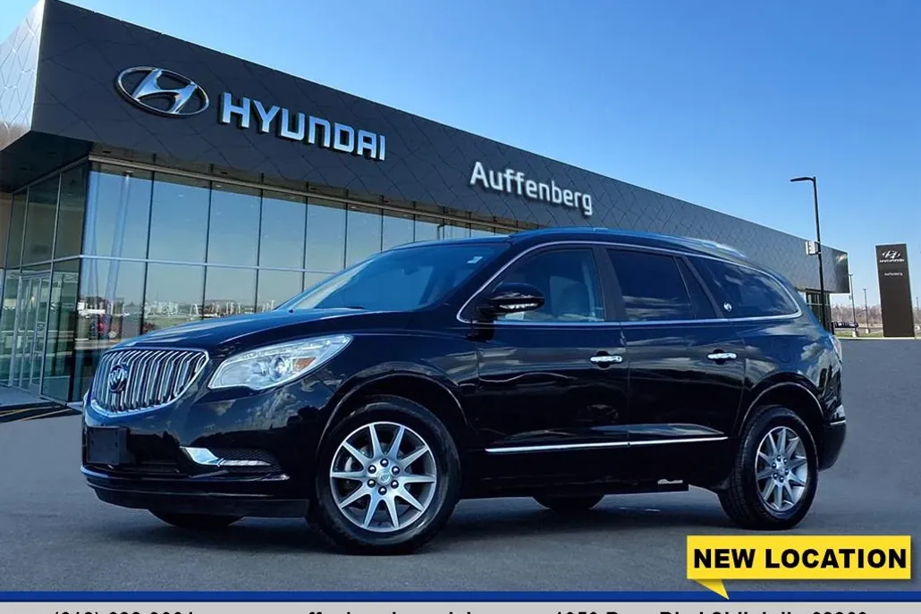 2017 Buick Enclave Convenience photo 1