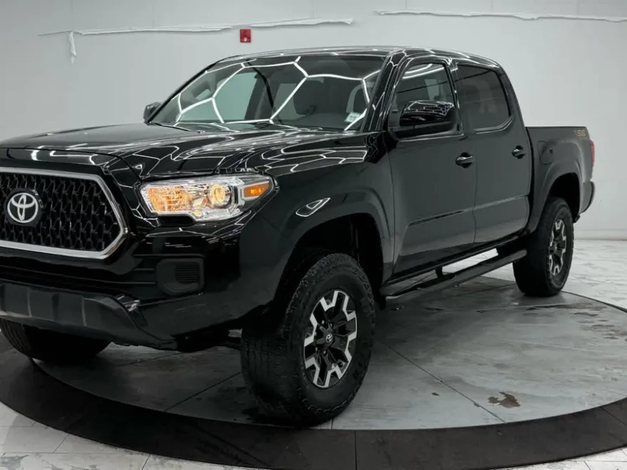 2023 Toyota Tacoma TRD Pro photo 1