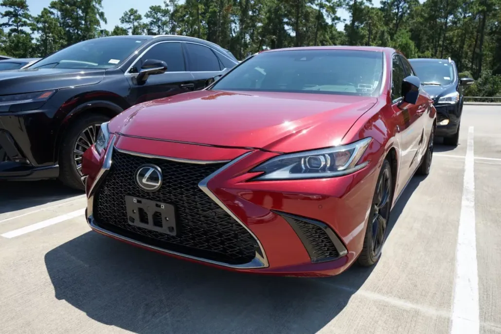 2022 Lexus ES 350 F SPORT photo 1
