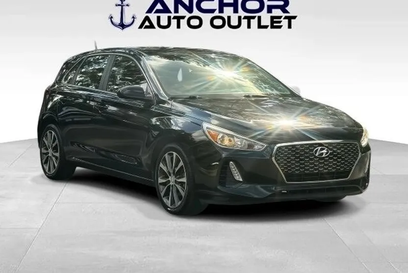 2018 Hyundai Elantra GT photo 1