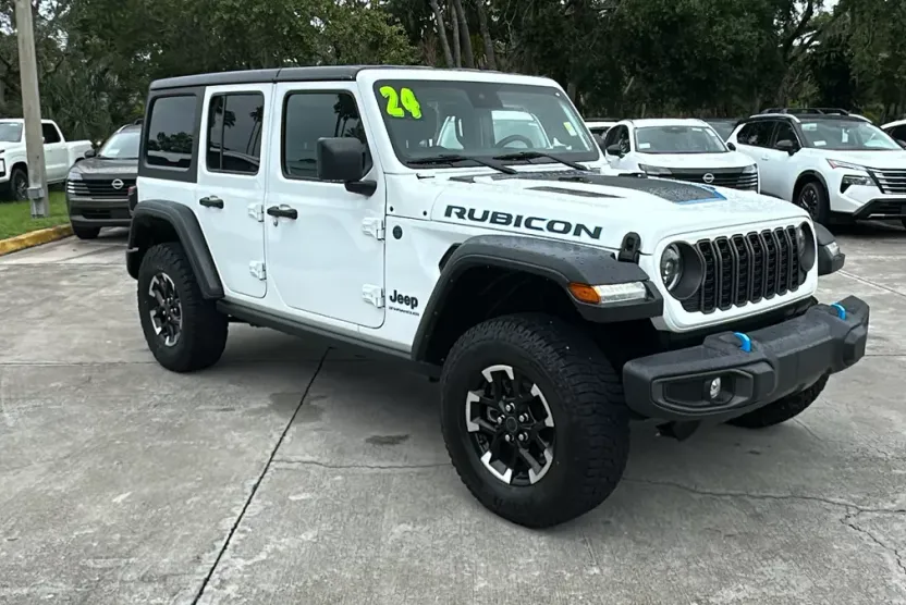 2024 Jeep Wrangler Rubicon 4xe photo 1