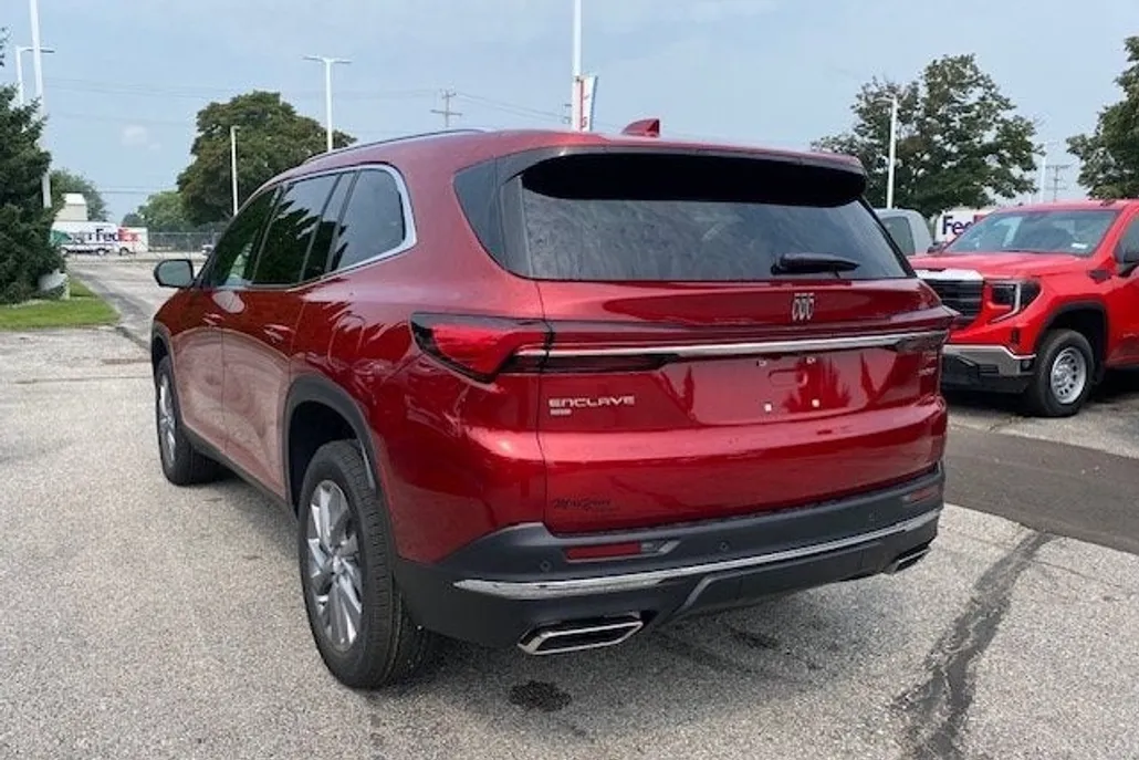 2026 Buick Enclave Preferred photo 1