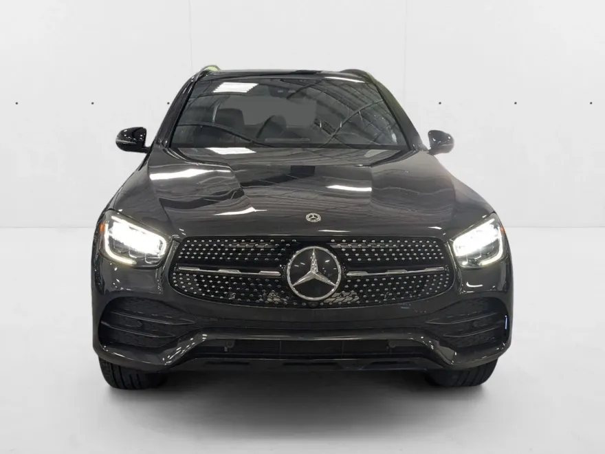 2022 Mercedes Benz GLC 300 photo 1