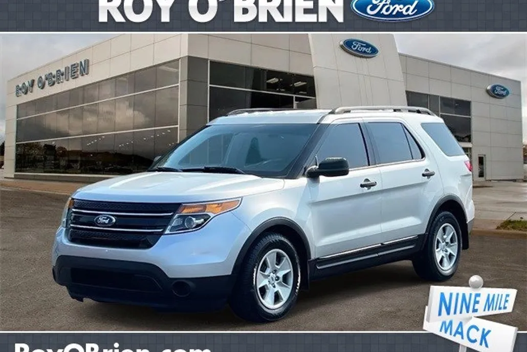 2014 Ford Explorer Base photo 1