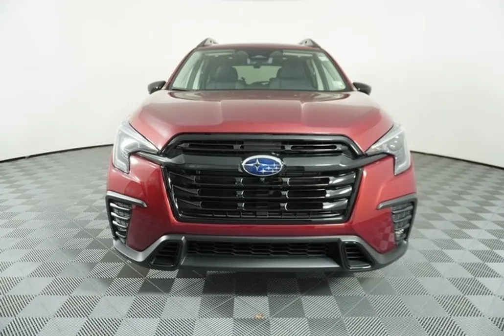2025 Subaru Ascent Onyx Edition Touring photo 1