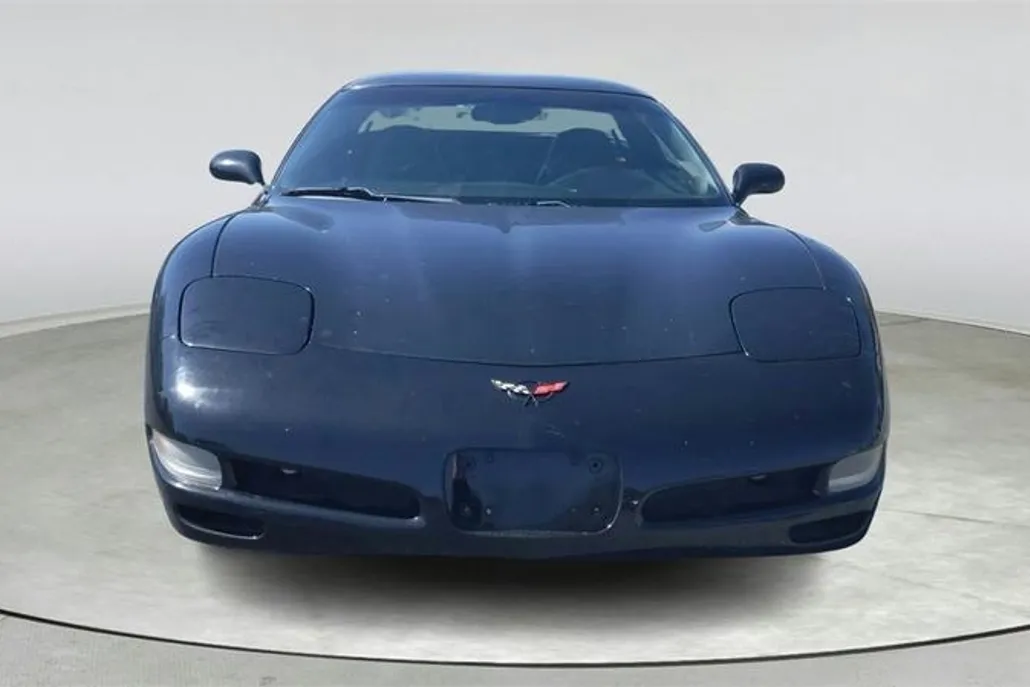1998 Chevrolet Corvette Base photo 1