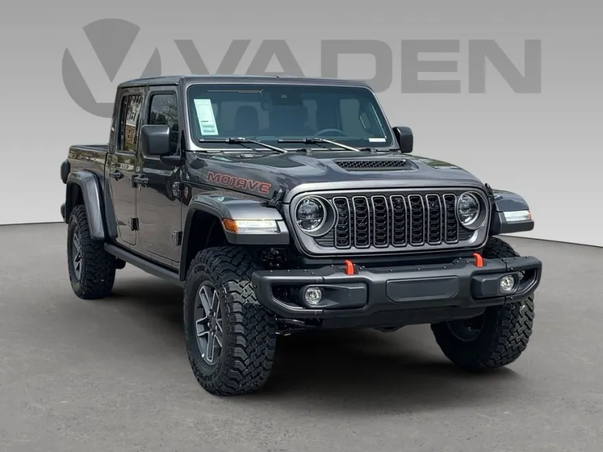 2025 Jeep Gladiator Mojave photo 1
