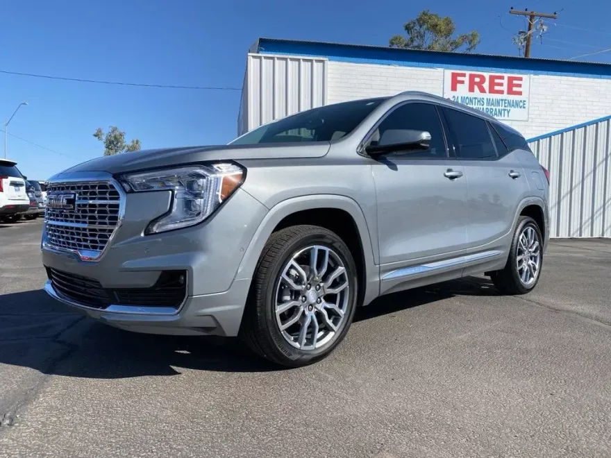 2024 Gmc Terrain Denali photo 1