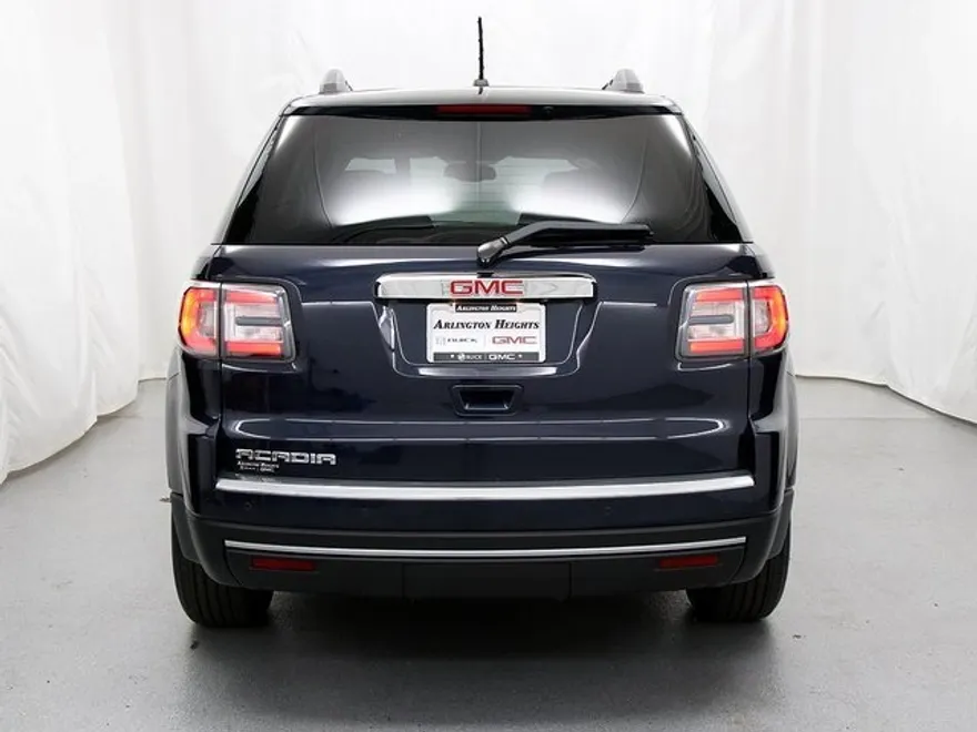 2015 Gmc Acadia SLE photo 1