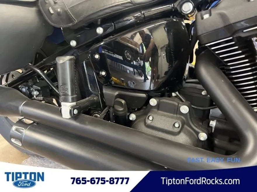 2022 Harley Davidson Heritage Softail photo 1