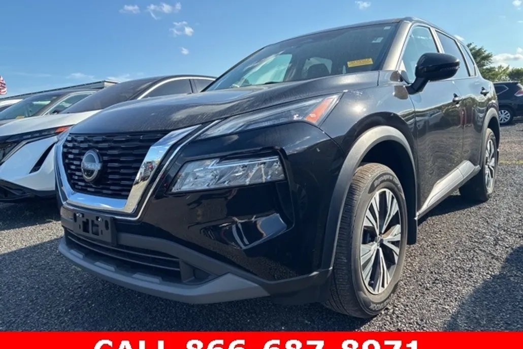 2022 Nissan Rogue SV photo 1