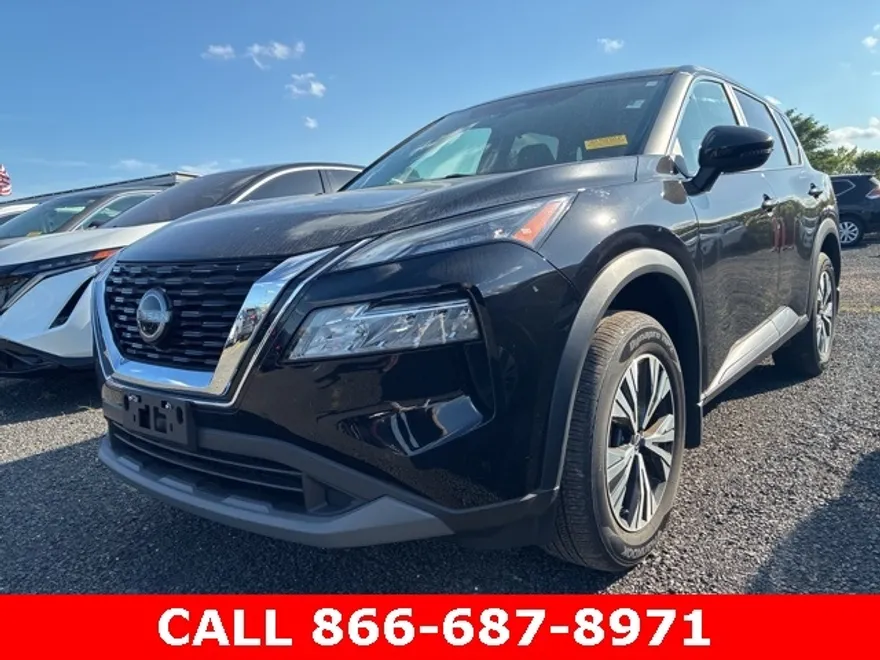 2022 Nissan Rogue SV photo 1