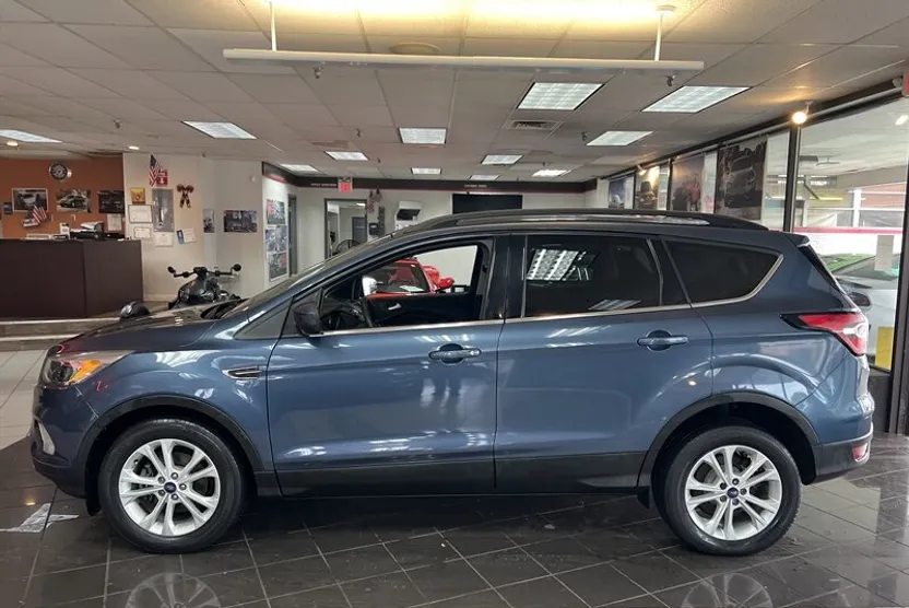 2018 Ford Escape SE photo 1