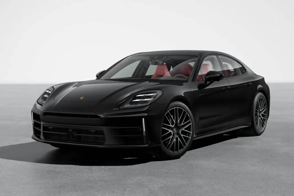 2025 Porsche Panamera 4 photo 1