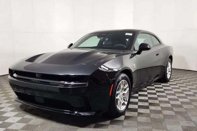 2025 Dodge Charger Daytona R/T AWD photo 1