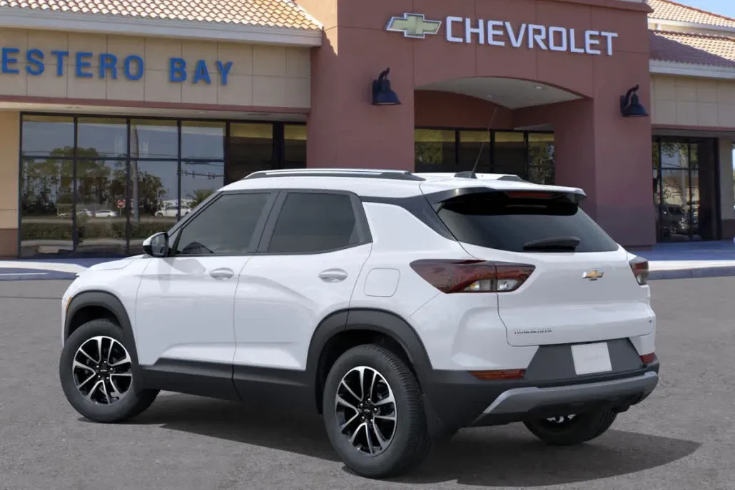2026 Chevrolet Trailblazer LT photo 1