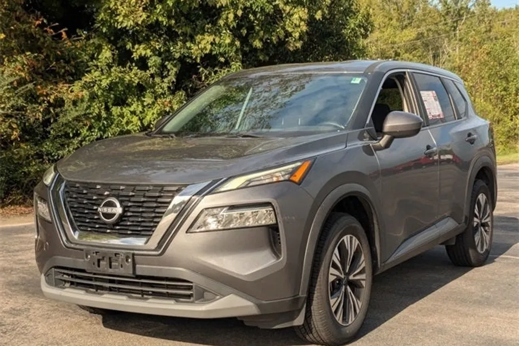 2023 Nissan Rogue SV photo 1