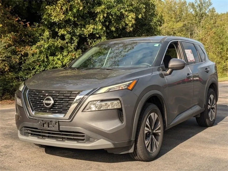 2023 Nissan Rogue SV photo 1