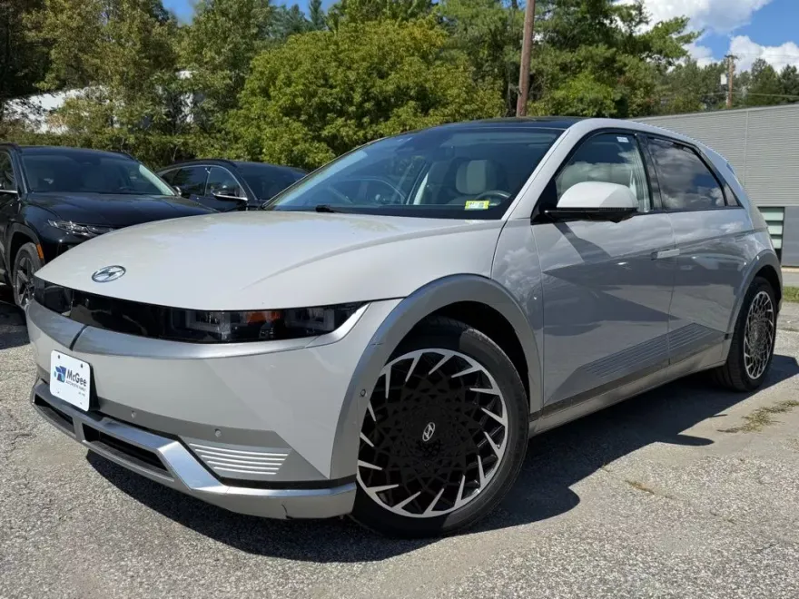 2022 Hyundai Ioniq 5 Limited photo 1