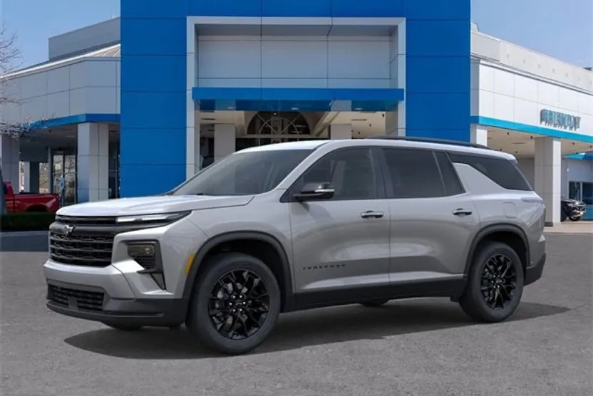 2026 Chevrolet Traverse photo 1