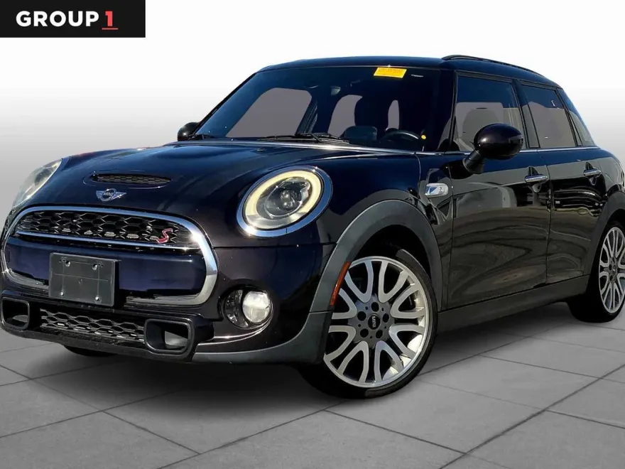 2016 Mini Cooper Hardtop 4 Door S photo 1
