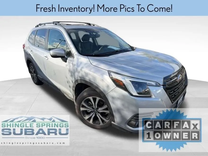2023 Subaru Forester Limited photo 1