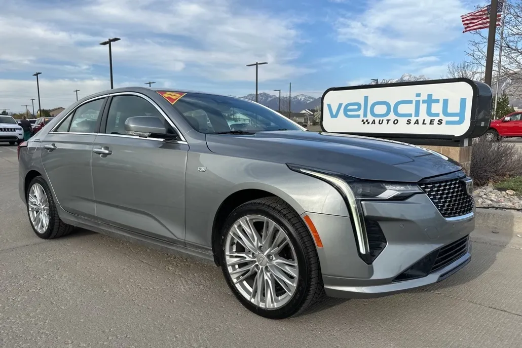 2023 Cadillac CT4 Premium Luxury photo 1