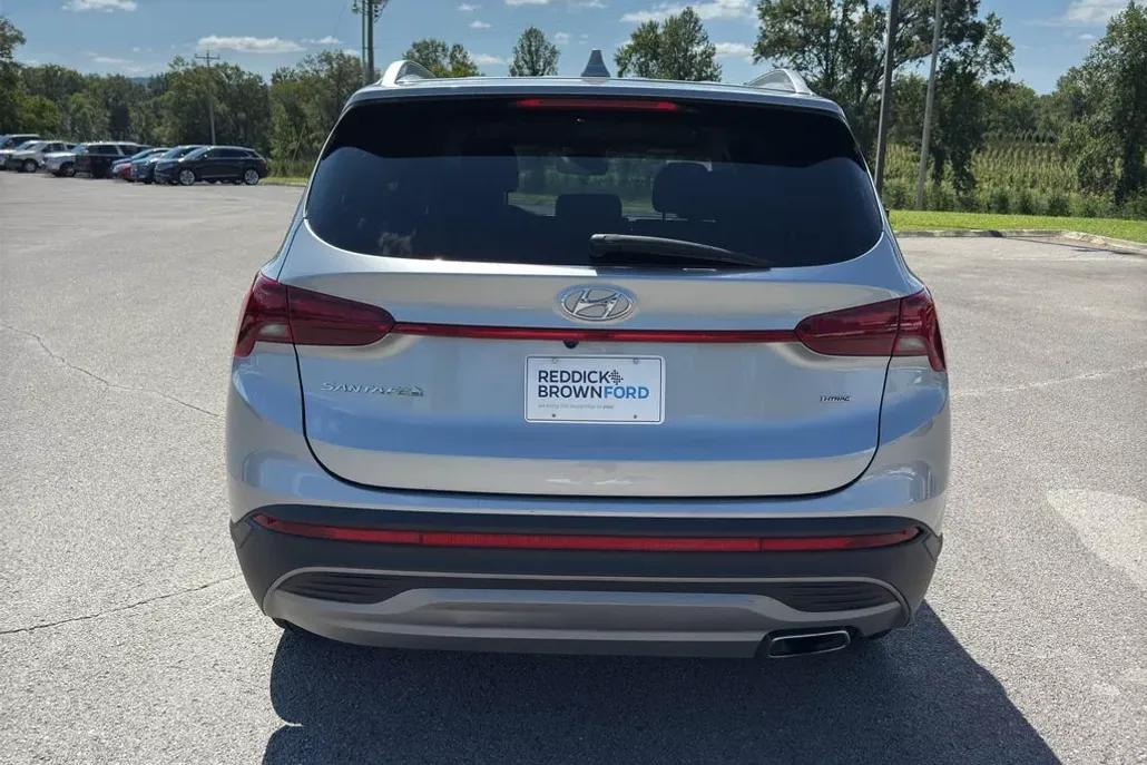 2023 Hyundai Santa Fe SEL photo 1