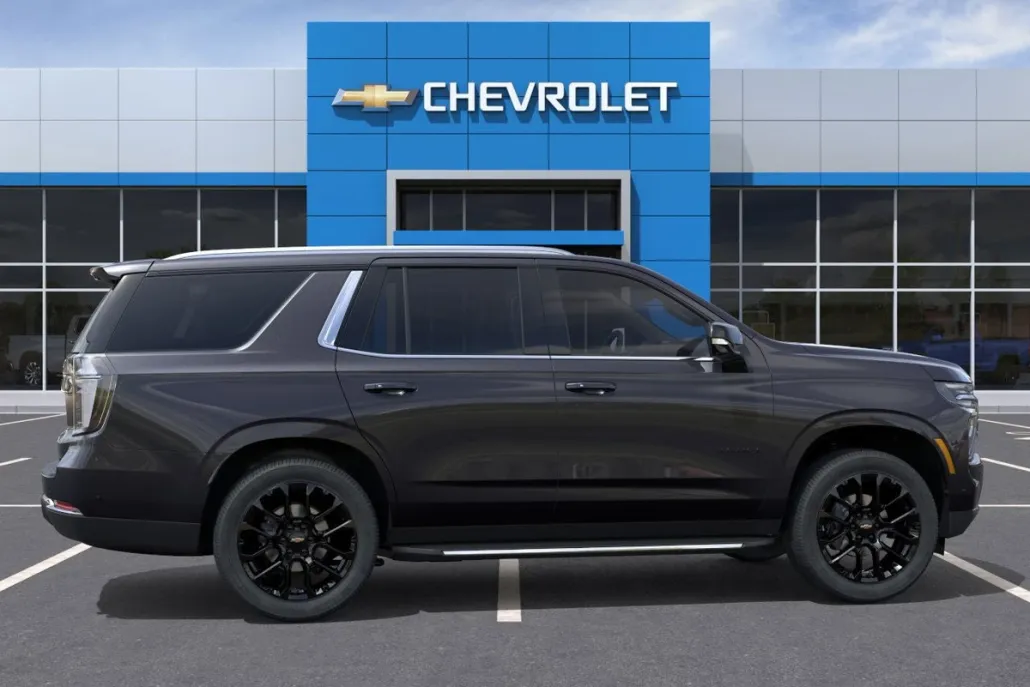 2026 Chevrolet Tahoe LT photo 1