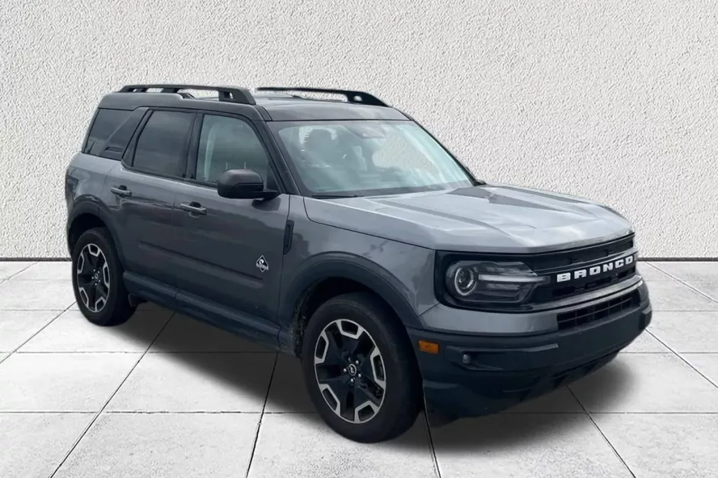 2023 Ford Bronco Sport Outer Banks photo 1