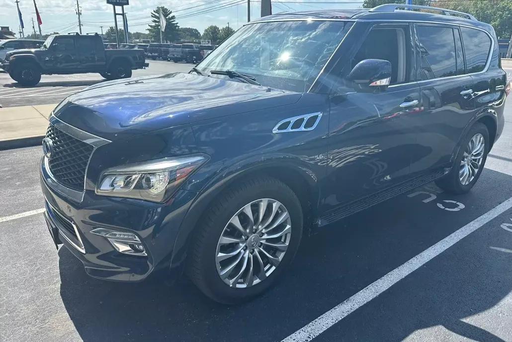 2015 Infiniti QX80 Base photo 1