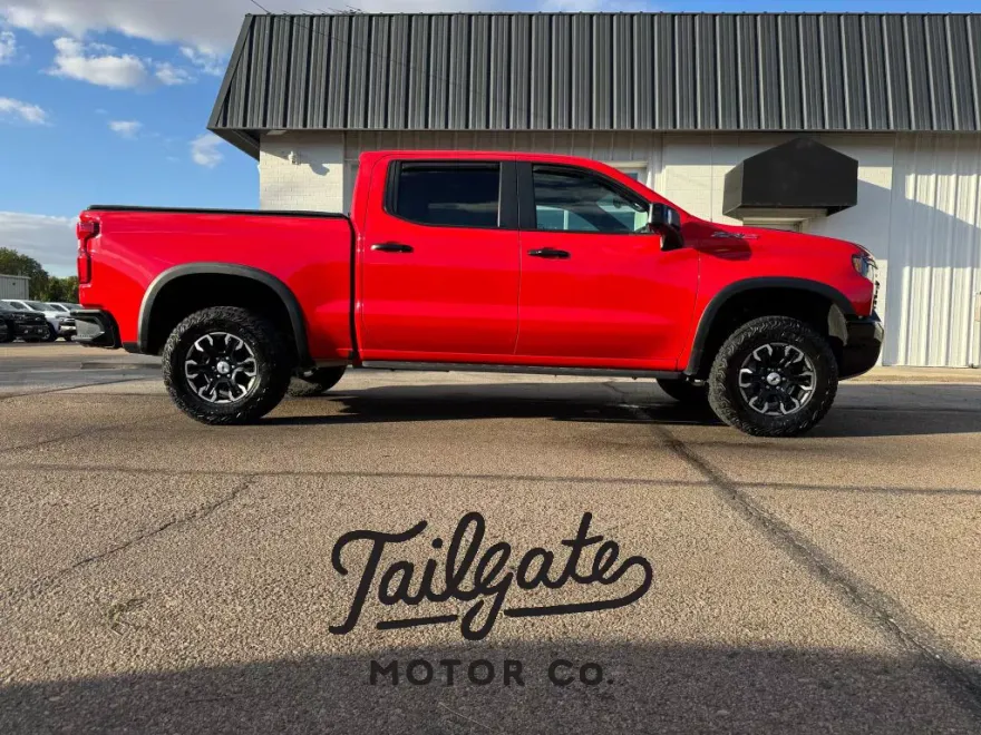 2023 Chevrolet Silverado 1500 ZR2 photo 1