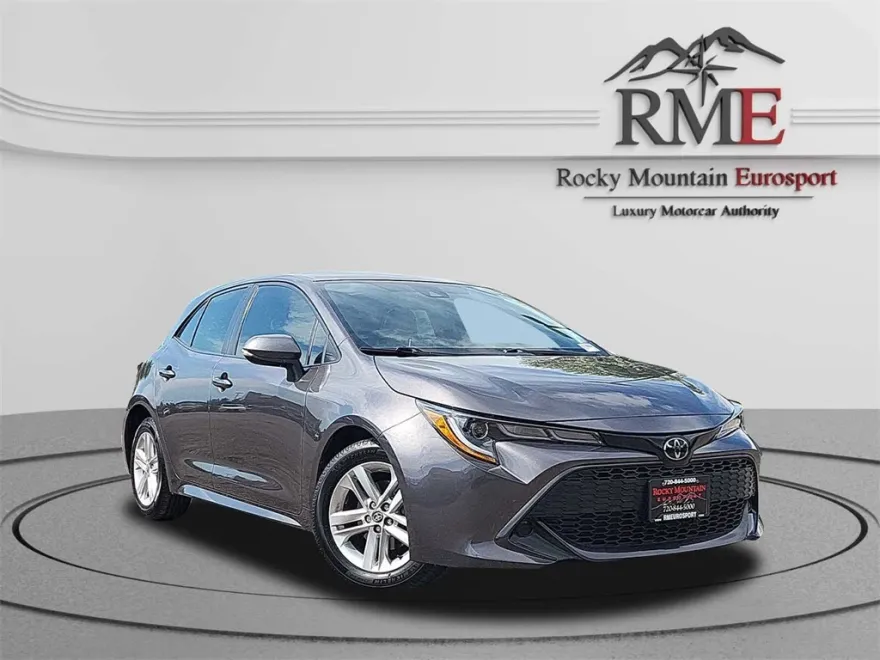 2021 Toyota Corolla SE photo 1