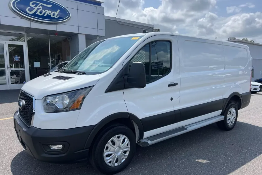 2023 Ford Transit photo 1