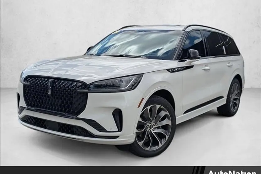 2025 Lincoln Aviator Premiere photo 1