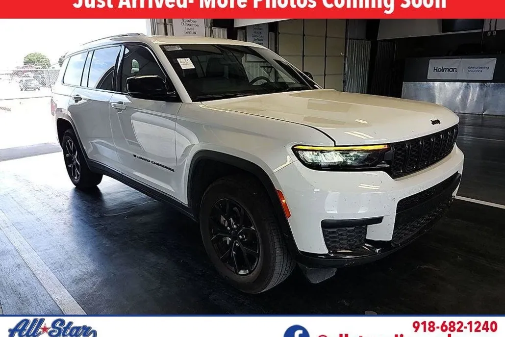 2024 Jeep Grand Cherokee Altitude photo 1