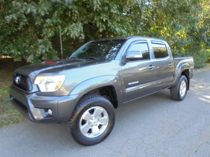 2014 Toyota Tacoma Double Cab V6 PreRunner photo 1